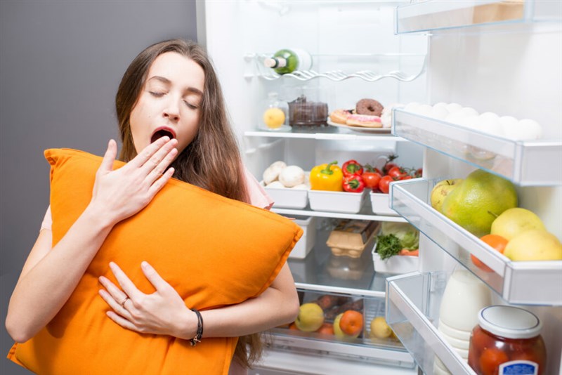 Phụ nữ trẻ tuổi nên tăng khẩu phần rau củ và trái cây để ngủ ngon hơn
